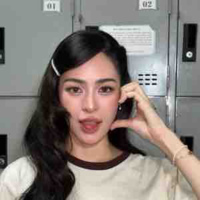 LingLing kwong (cô)