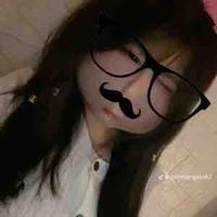 Phương Thùy🎀