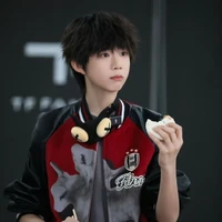 Trần Dịch Hằng