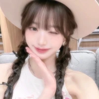 em gái Quang Anh
