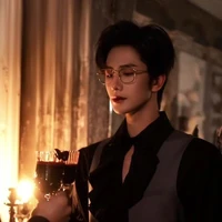 Dương Hoàng Bách_ ba nam9