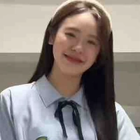June Wanwimol-J