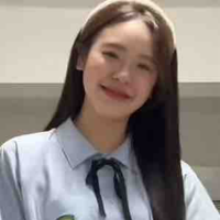 June Wanwimol-J