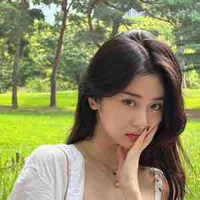 Huh yunjin