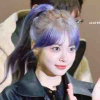 Hong eunchae