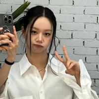 Lee Hyeri (nàng)
