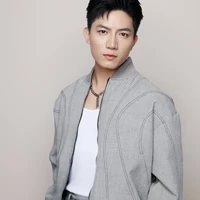 Anh tú