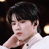 Lưu Diệu Văn (ẻm)