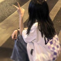 Ngân(bạn thân của trúc)