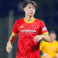 văn toàn ( tòn tòn)