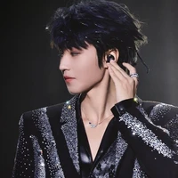 Vương Tuấn Khải