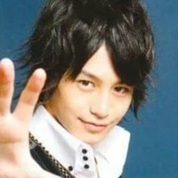 Captain Marvelous_Quá khứ