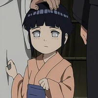 Hinata lúc nhỏ