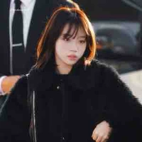 Kim Chaewon-Chị