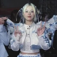 Bạch Tiểu Ngọc🌸_youngpuppy