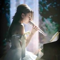 Becky Armstrong (nàng)