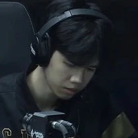 Tấn Khoa