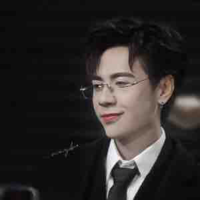 Quang Hùng
