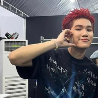 Hia dthw (tác giả)