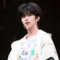 Trương Hàm Thuỵ