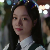 Yoo Jaeyi [chị]