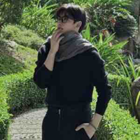 Hùng Huỳnh 