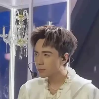 con t/g ngầu lòi