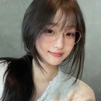 Quỳnh Chi _ lớp trưởng