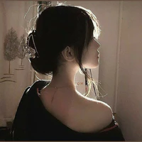 Nữ (cân mọi vai)