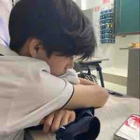 Gia Huy(con bố và mẹ kế)