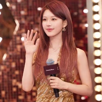 triệu lộ tư