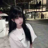 Hoàng Chi Linh 