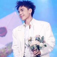 Quang Hùng