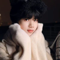Trương Hàm Thụy(em)
