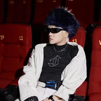 Đức Duy { trùm trường}