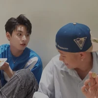 T/g 😏😏😏😏🎀