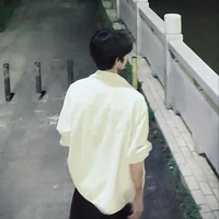 Ông Hoàng Tổng(ba nuôi)