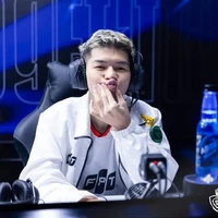 Lê Thành Duy●Yutan