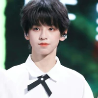 Dương Hàm Bác