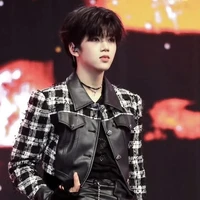 Trương Hàm Thụy