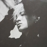 Dong Young bae