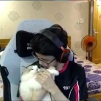Vợ bé TanKhoaa💖