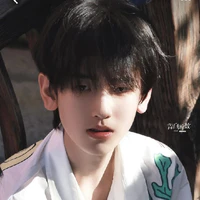 Tả Kì Hàm