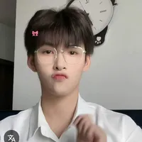 Huỳnh Hoàng Hùng( Hùng Huỳnh)