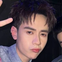 Quang Hùng ( Master D )
