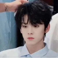 tả hàng- nguyên chủ