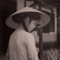 con hầu