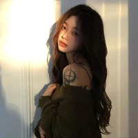 Cẩm Lan Quỳnh_bff của cô