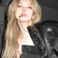 Nguyễn Thanh Hằng-viob-2001