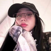 Biết đẹp trai rồi khỏi nói